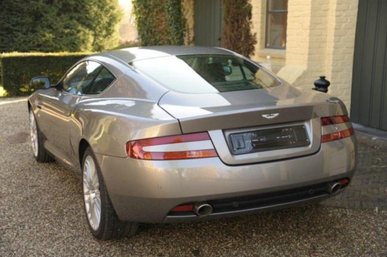 Left hand drive ASTON MARTIN DB9 5.9i V12 Touchtronic Facelift